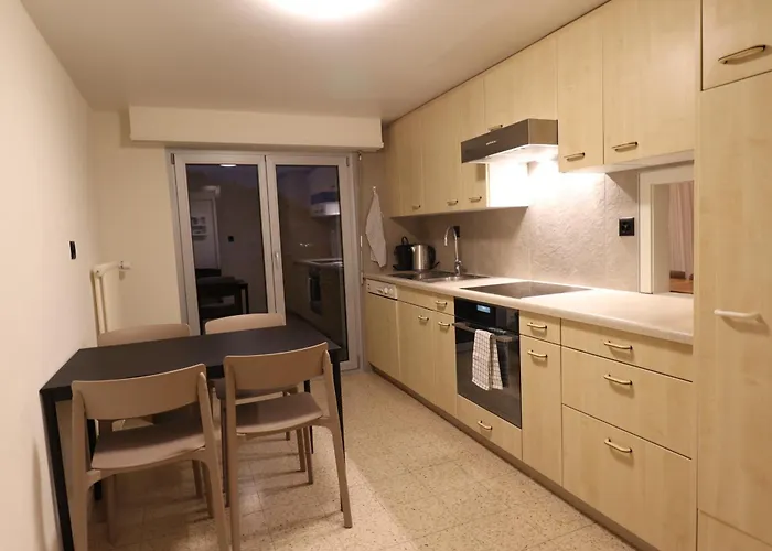 For 12 People - Renovated Duplex Appartement