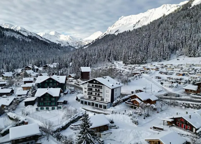 For 12 People - Renovated Duplex Appartement *