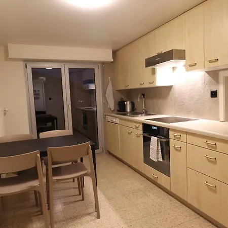 For 12 People - Renovated Duplex Apartment