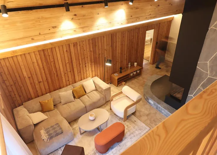 For 12 People - Renovated Duplex Apartment Troistorrents